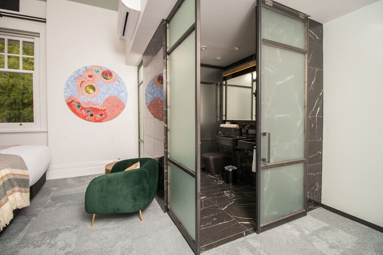 Clarence Boutique Hotel