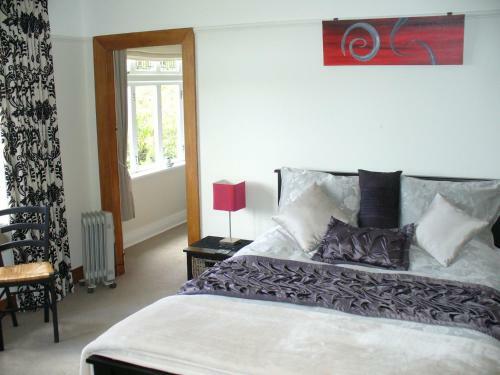 Oasis On Orwell Bed And Breakfast