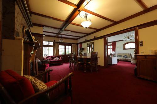 Oasis On Orwell Bed And Breakfast