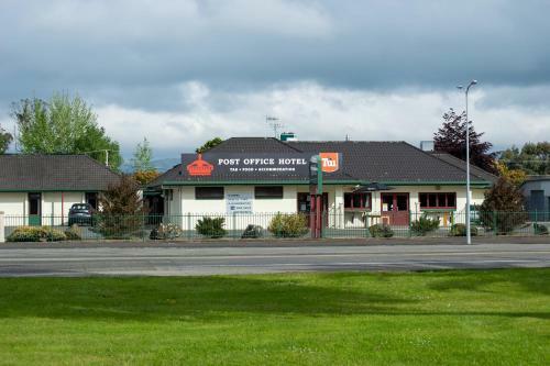 Post Office Hotel