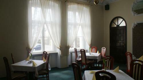 Dworek Brodowo Restauracja Hotel Przyj?cia