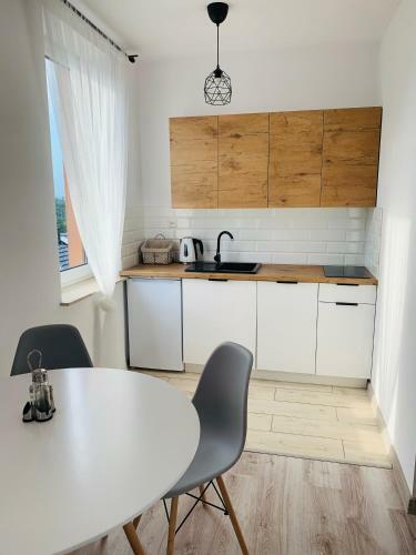 Hostal Go?ciniec I Restauracja Salton