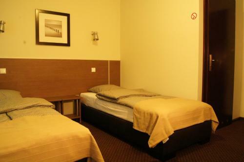 Hostal Bia?y B�r Rooms