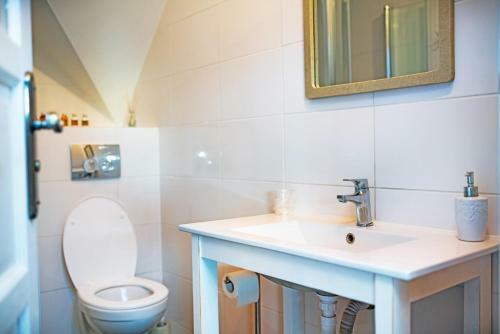 Hostal Dw�r Osmolice