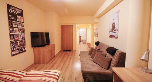 Hostal Pokoje Za Kinem