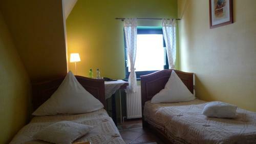 Hostal Go?ciniec Stara Ku?nia