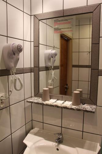 Hostal Avila Park & Spa