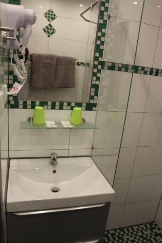 Hostal Avila Park & Spa