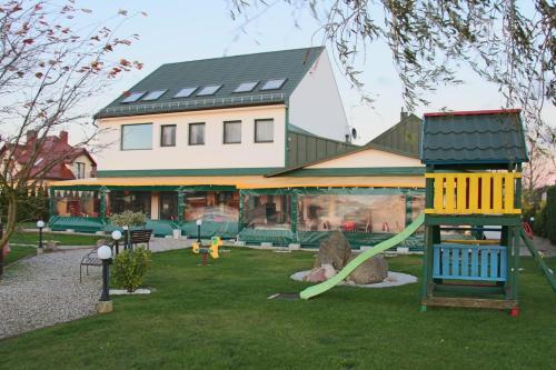 Hostal Avila Park & Spa