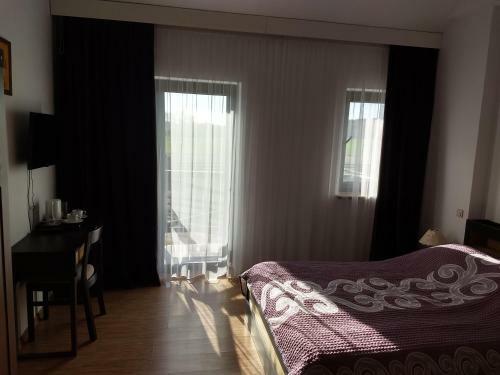 Bed & Breakfast Karczma Biesiadna