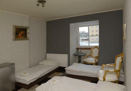 Hostal Pa?ac D?browa