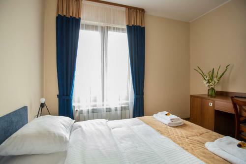 Hostal Go?ciniec Ceglane K?ty