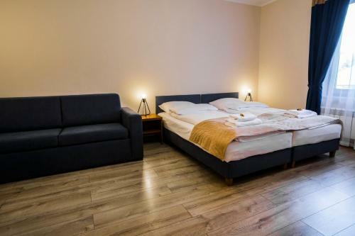 Hostal Go?ciniec Ceglane K?ty