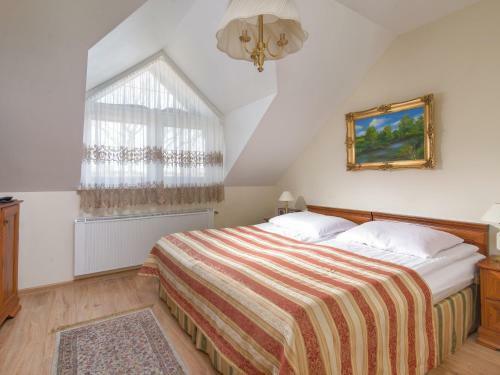 Hostal Pensjonat & Restauracja Admira?