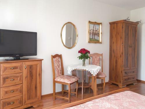 Hostal Pensjonat & Restauracja Admira?