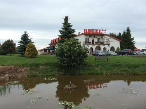 Hotel Zajazd "marta"