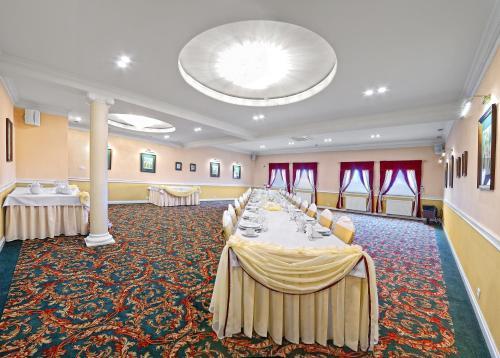 Hotel Podgrodzie