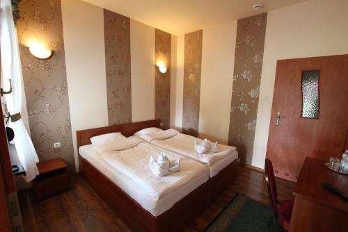 Nenufar Club Hotel