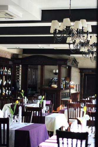 Hostal Winiarnia