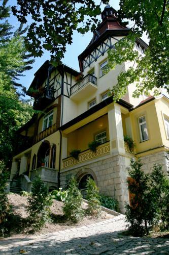 Hostal Villa Carmen