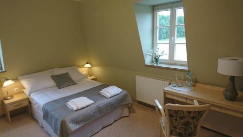 Hotel Eco Niebor�w