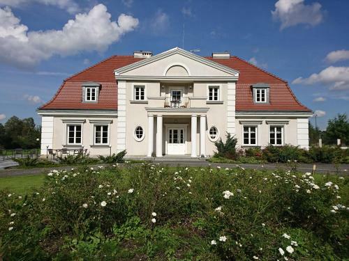 Hotel Eco Niebor�w