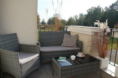 Hotel Eco Niebor�w