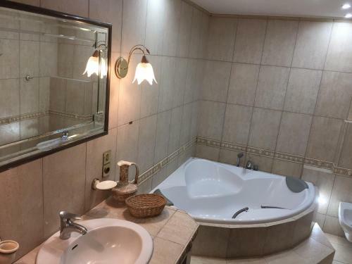 Hostal Pensjonat Spa U Tomasza