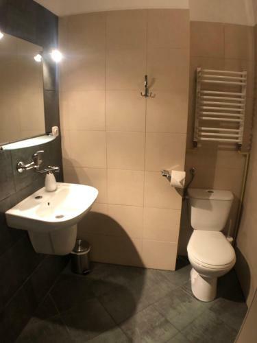 Hotel Dworek Bielin
