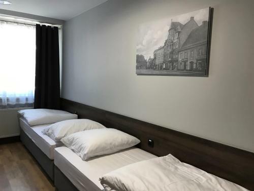 Albergue Noclegi Miko?�w