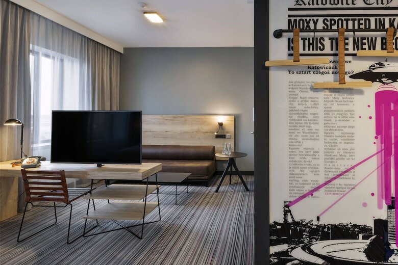 Hotel Moxy Katowice Airport