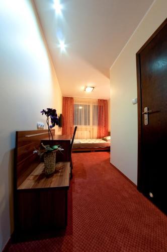 Hotel-24