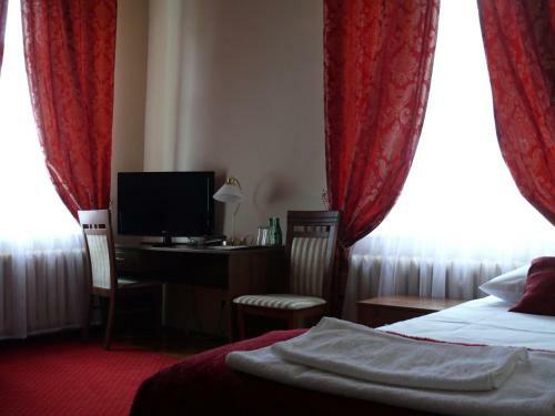Hostal Dw�r Zbo?enna