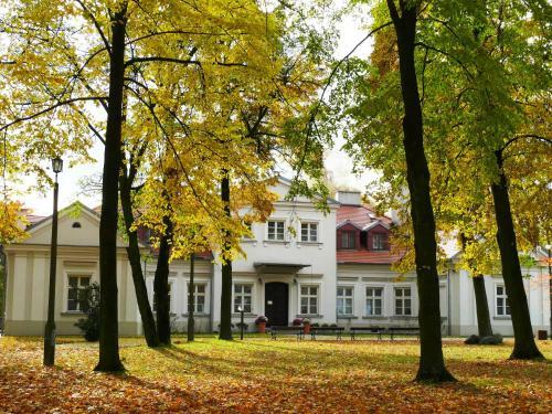 Hostal Dw�r Zbo?enna
