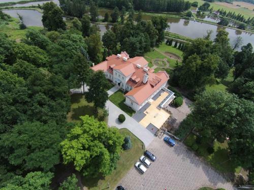 Hostal Dw�r Zbo?enna