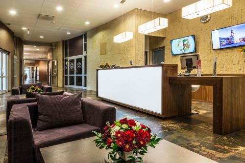 Hotel Victor Pruszk�w Desilva