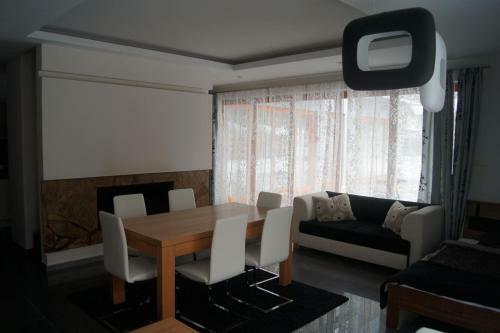 Hostal Villa 4 You