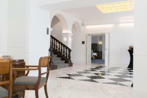 Hotel Pa?ac Komierowo