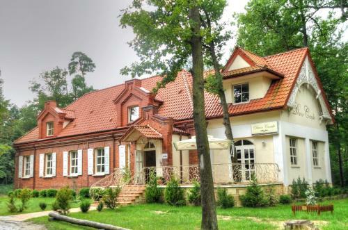 Hostal Dw�r Carski