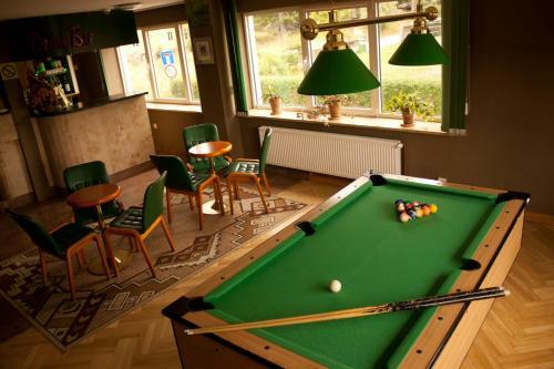 Hostal Dom Wypoczynkowy Be?chat�w