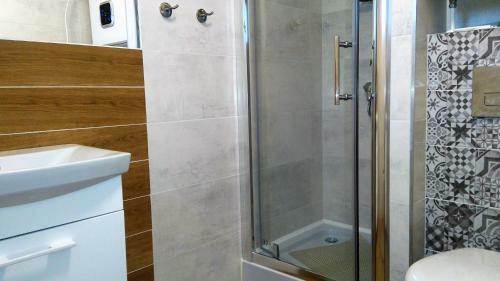 Hotel Domy - Apartamenty W Sosnowym Lesie - Ca?oroczne