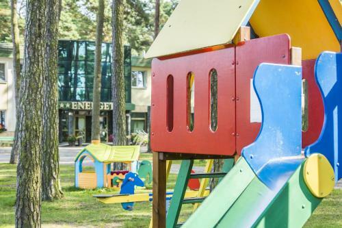 Hotel Domy - Apartamenty W Sosnowym Lesie - Ca?oroczne