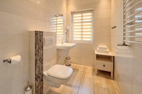 Hostal Chata Rybacka Saule