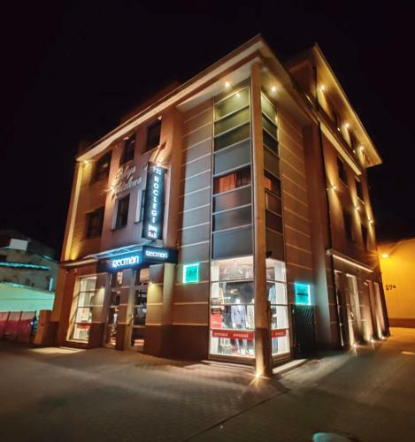 Bed & Breakfast Noclegi M4