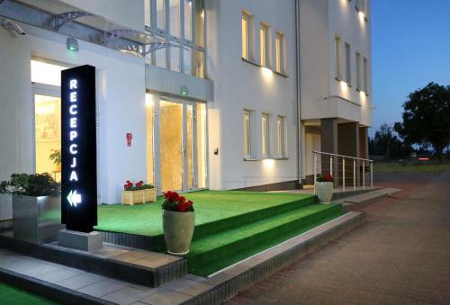 Poznan West Hotel