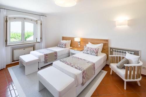 Malhadais Villa Sleeps 16 Pool Air Con Wifi