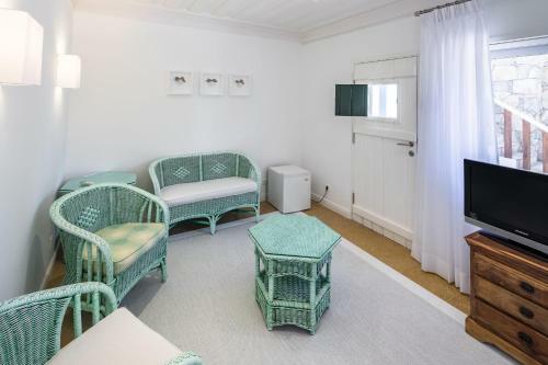 Malhadais Villa Sleeps 16 Pool Air Con Wifi