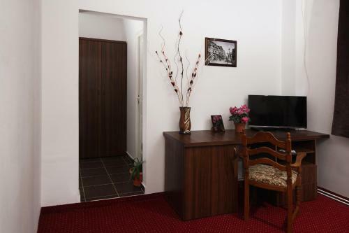 Hostal Pensiunea Floare de Colt