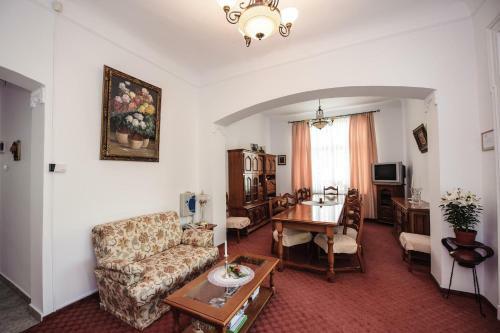 Hostal Vila Lili