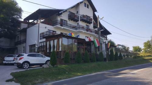 Hostal Pensiunea Pomi -oesti